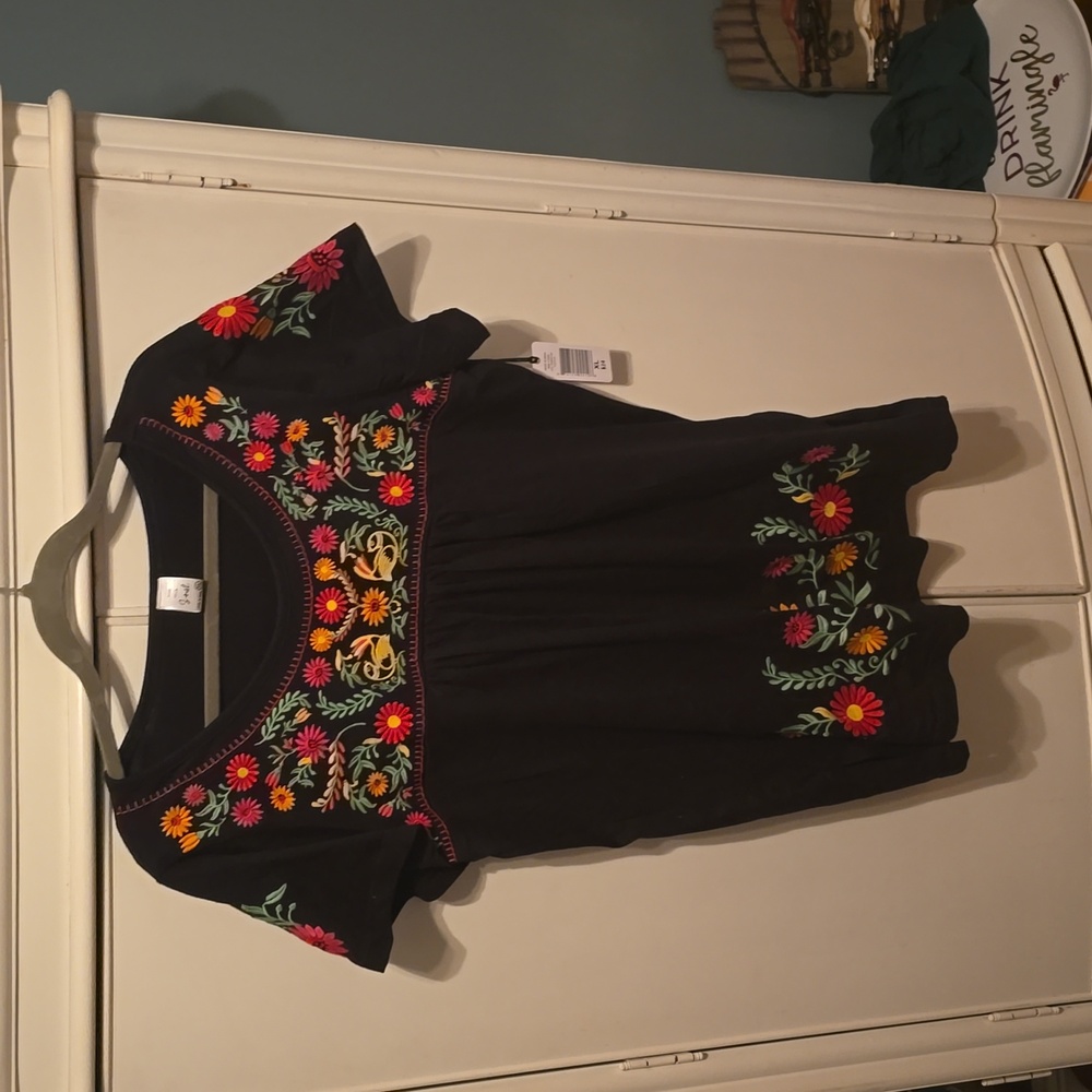 Black Embroidered Shirt- Mexican Style